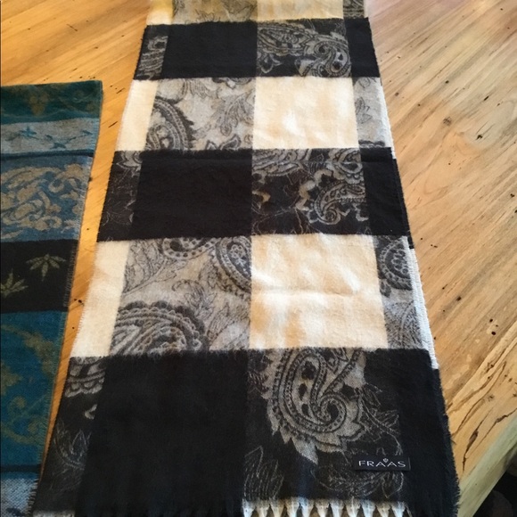 SOLD! 2 Beautiful Fraas Scarves made In Germany - Picture 3 of 6